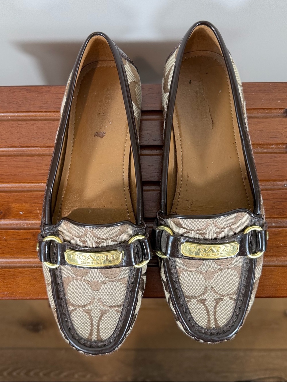 Coach Beige Khaki Signature Canvas Loafers with Dark Brown Trim Size 7 - Picture 7 of 8